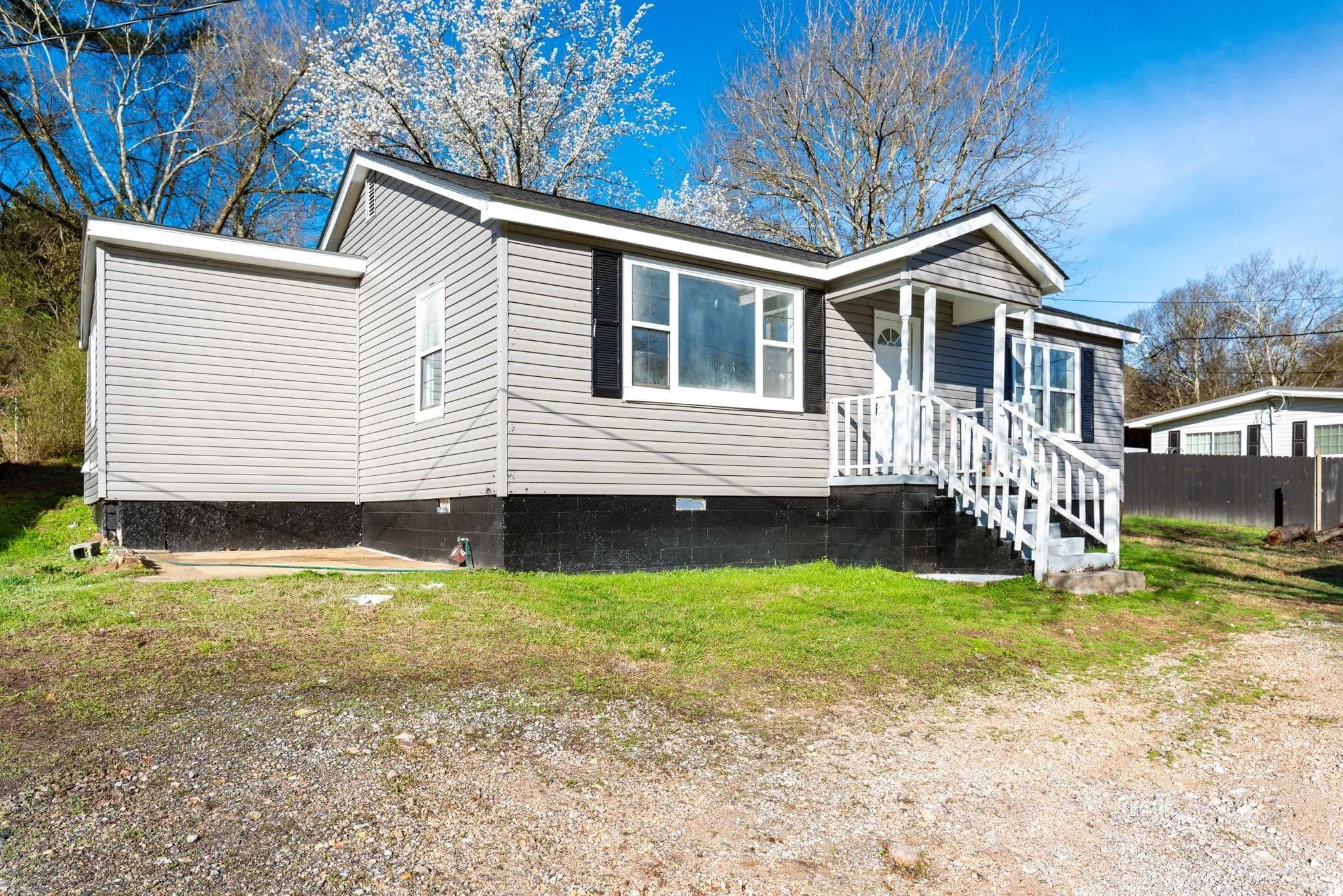 1909 N Hwy 341, Rossville, GA