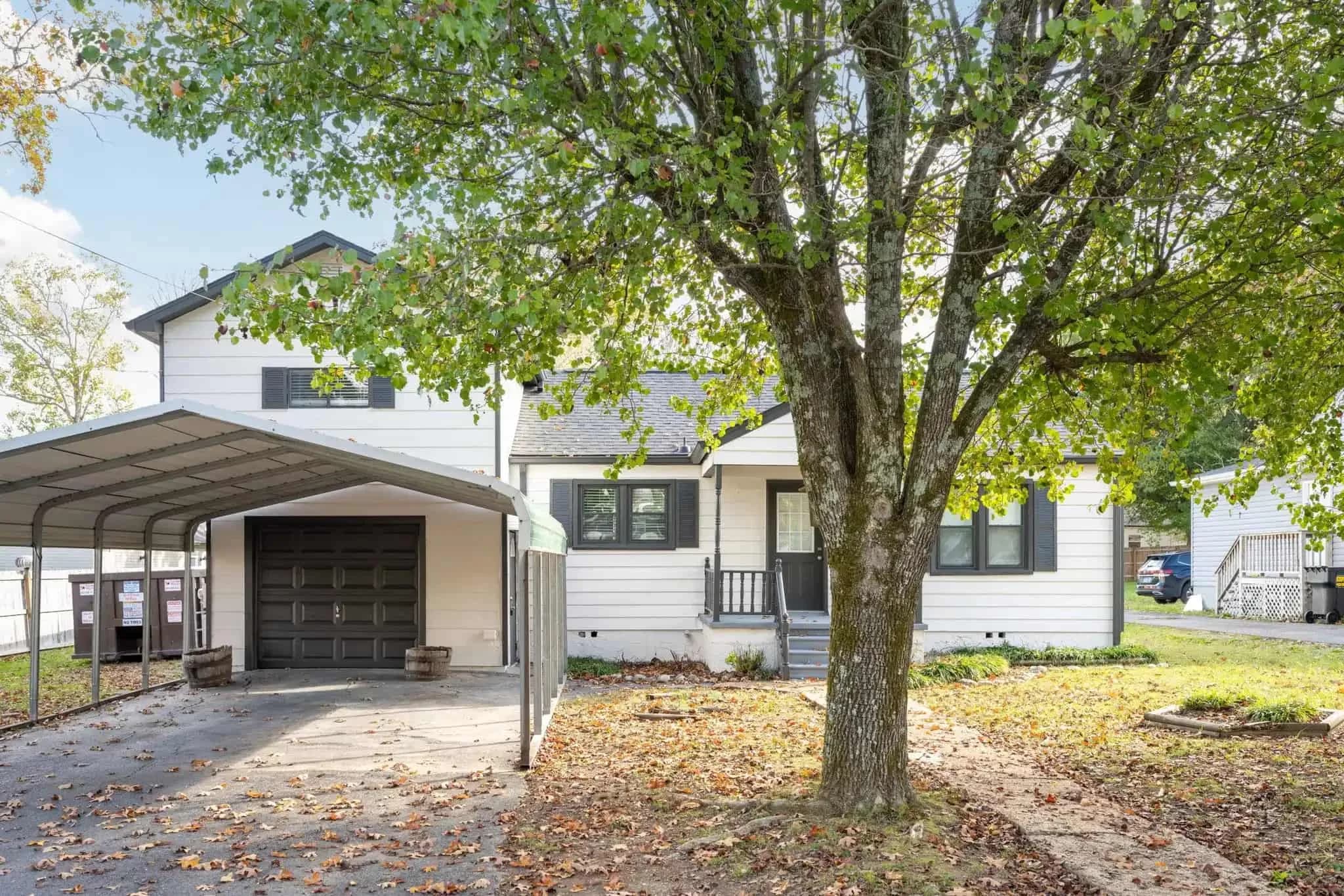 33 Biscayne Blvd, Rossville, GA