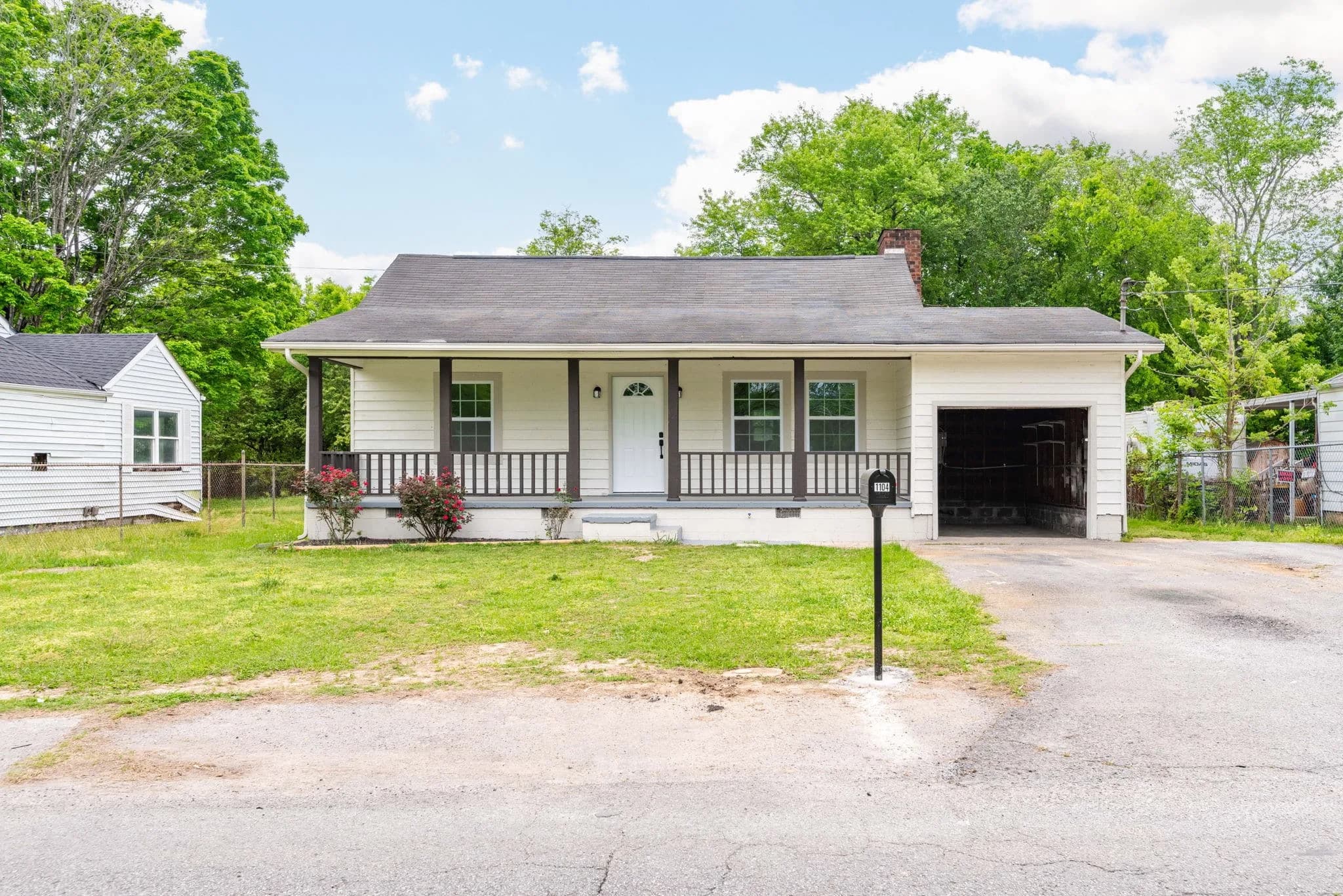 1104 Indian Ave, Rossville, GA