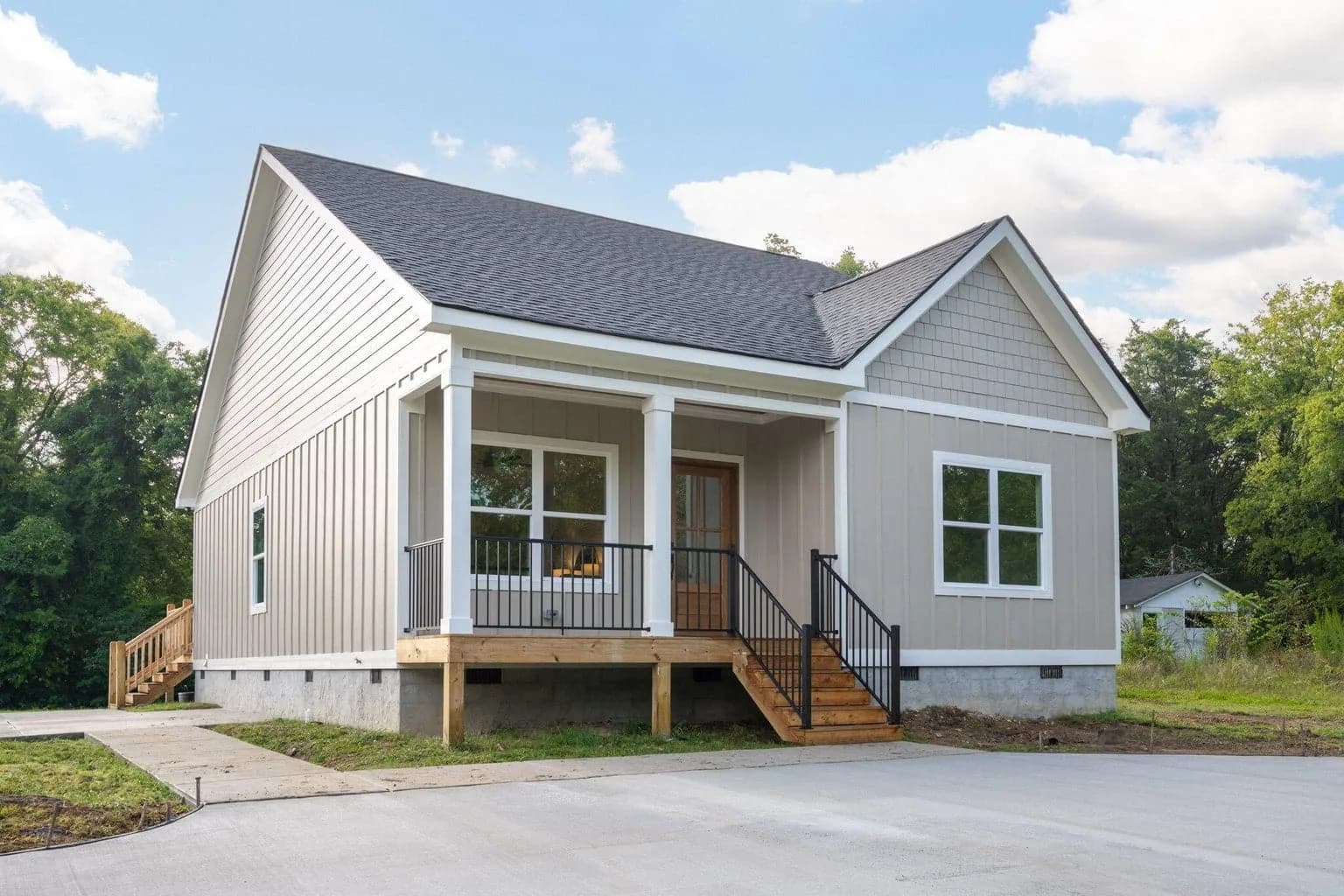 177 Magnolia St, Rossville, GA