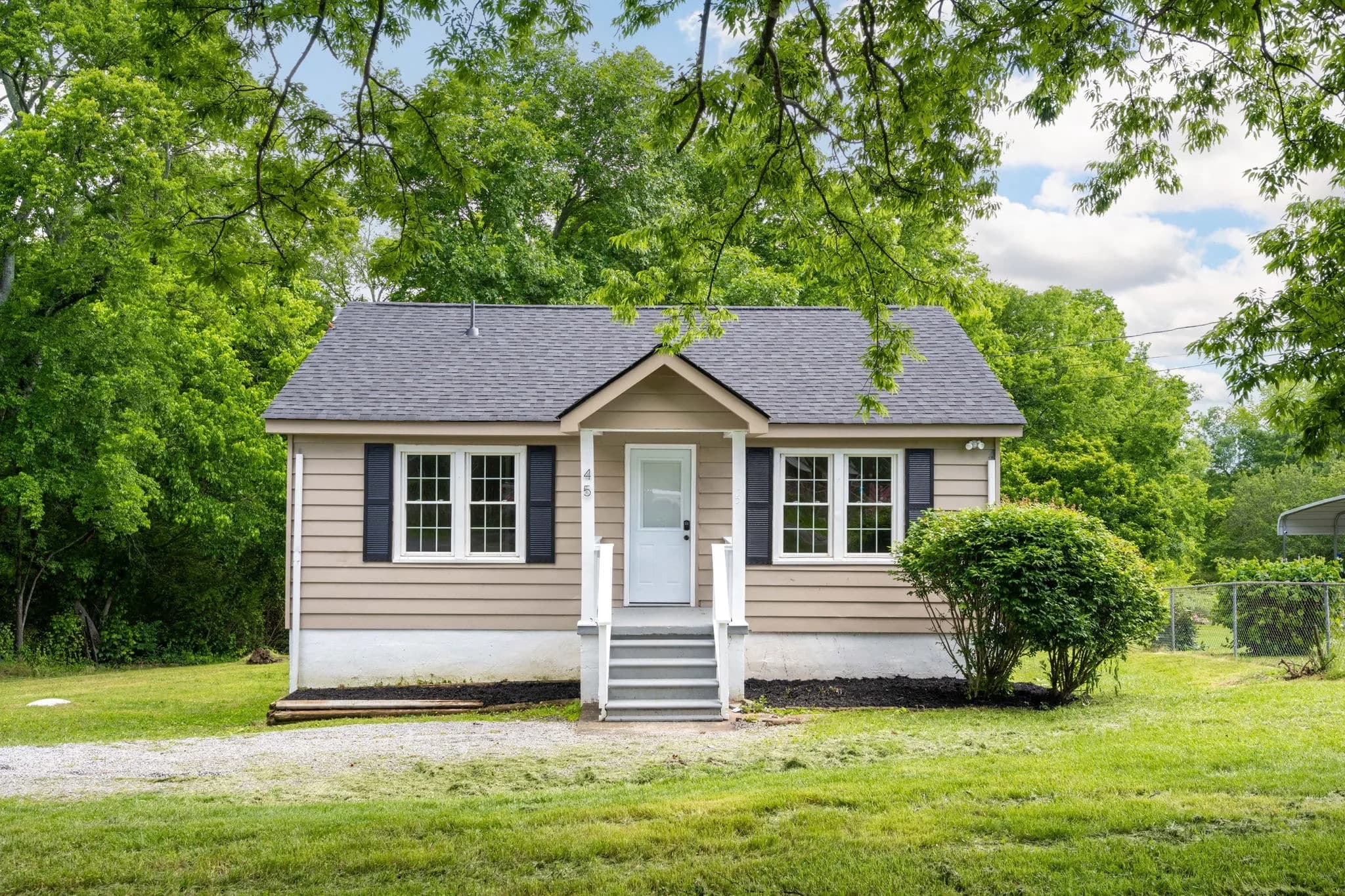 45, Circle Drive Rossville, GA