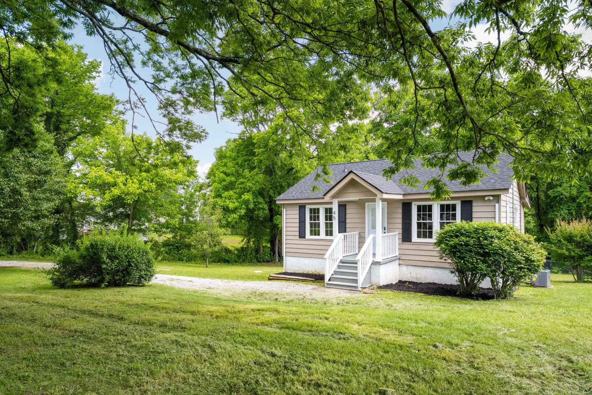 45, Circle Drive Rossville, GA