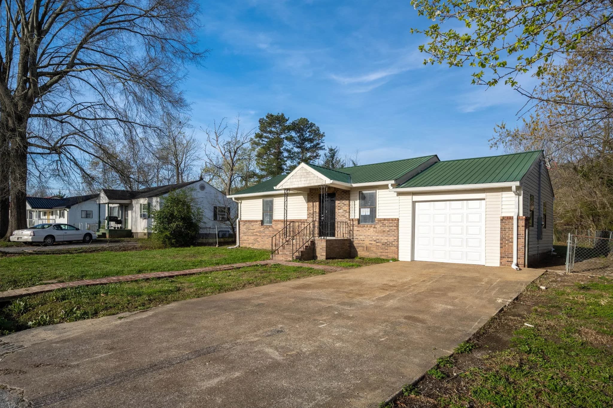 1535 Myrt St, Rossville, GA