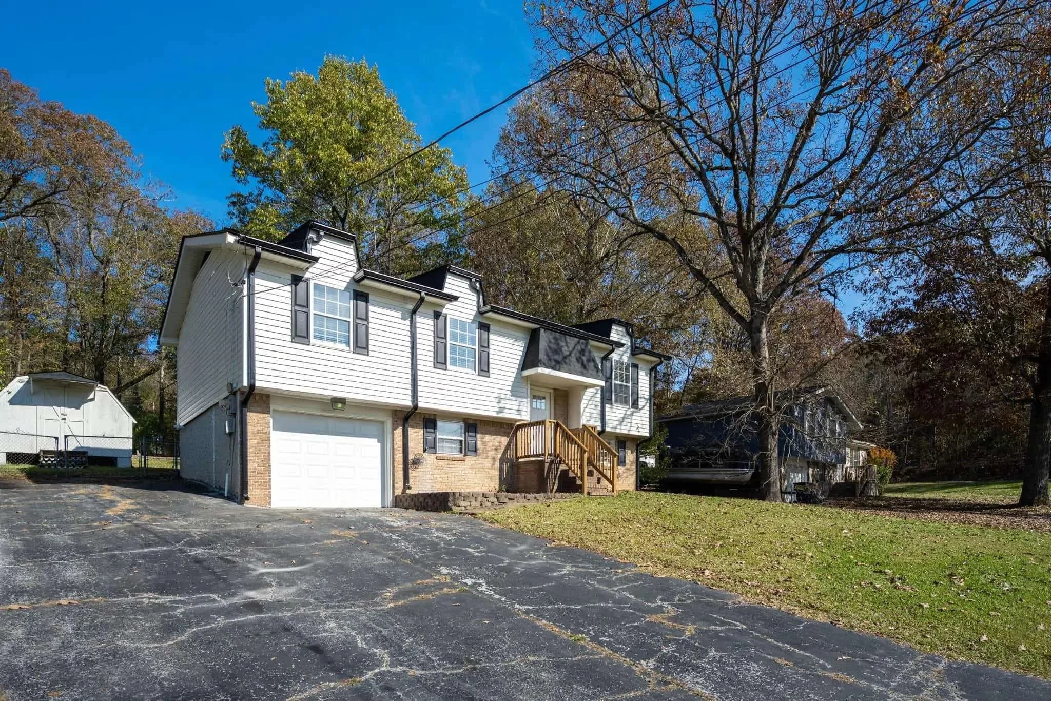 1075 Carol Jean Trail, Hixson, TN