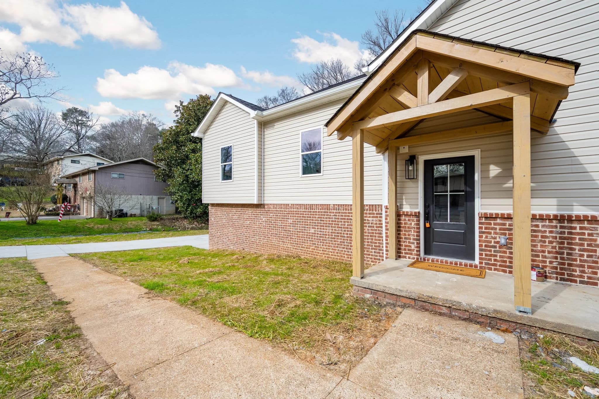 607 Corbley Rd, Rossville, GA