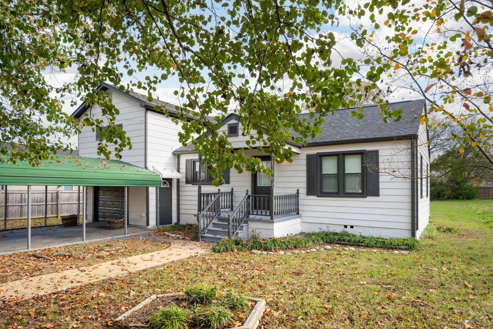33 Biscayne Blvd, Rossville, GA