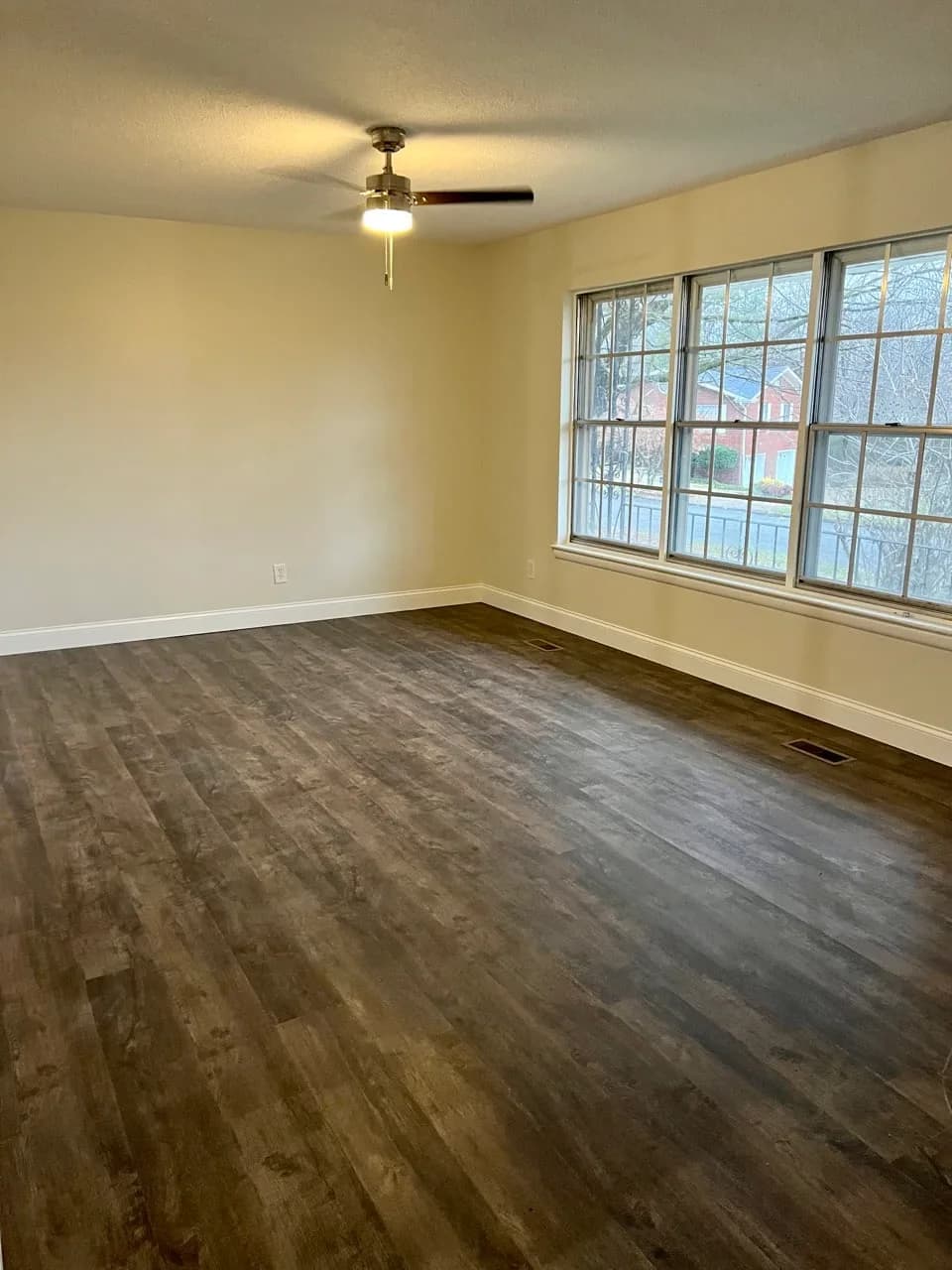 2337, Mark Ln Chattanooga, TN