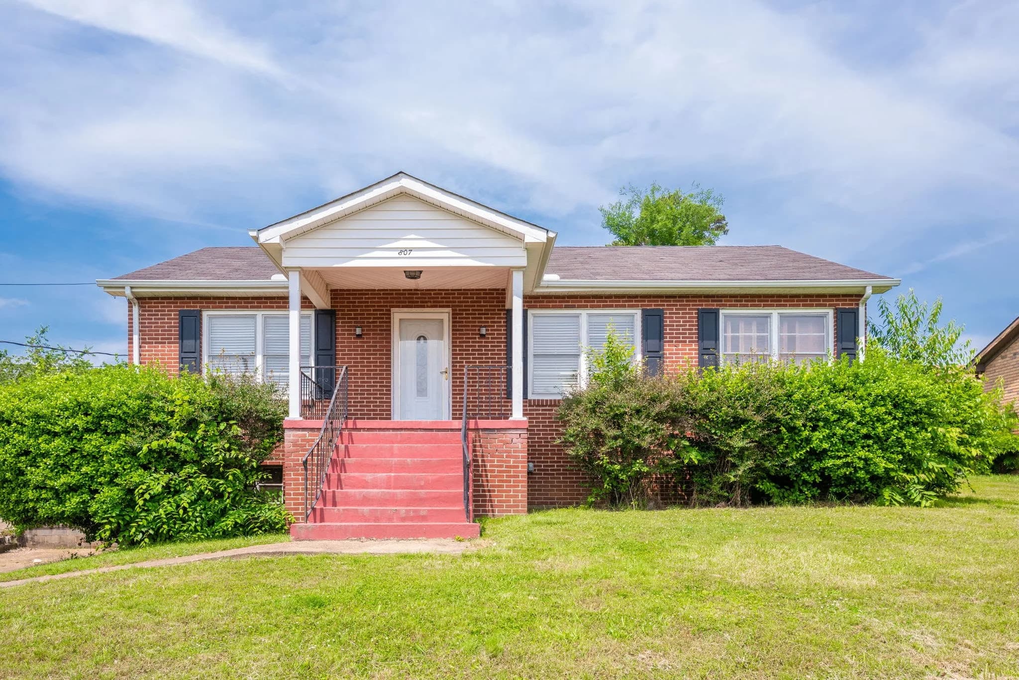 807, Woodland Ave Rossville, GA